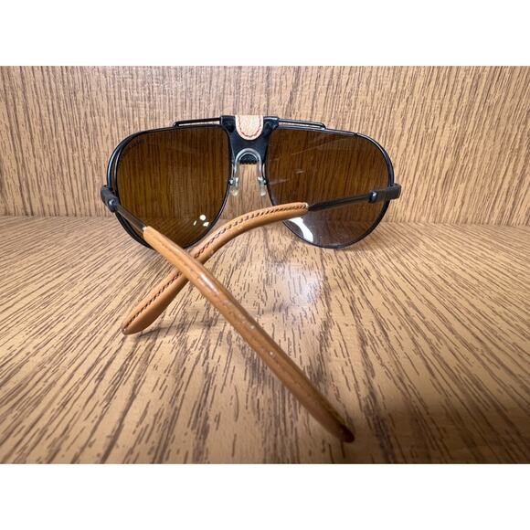 Authentic Vintage SWISS ARMY 4000 Aviator Sunglasses w/ Gradient Lenses - Picture 6 of 7